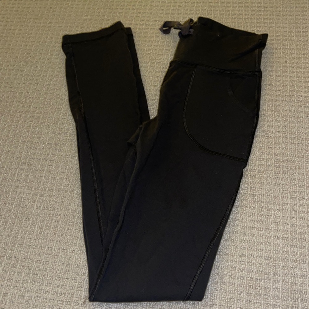 Army Green LuluLemon Leggings
